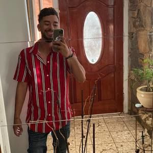 Meet your Posher, Gilbert